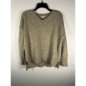 Debut Sweater Womens M/L Tan Distressed Hem Fuzzy Knit Oversized Long Sleeve
